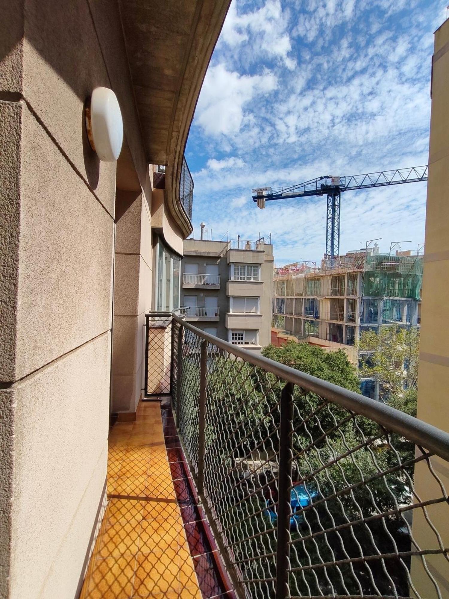 Sagrada Familia Apartment 265 Barcelona Bagian luar foto