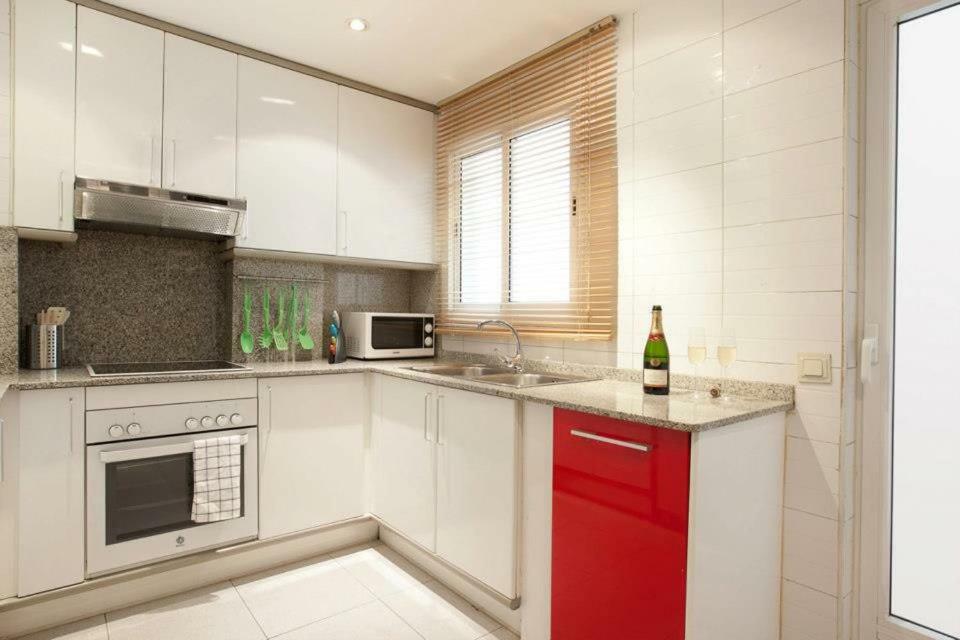 Sagrada Familia Apartment 265 Barcelona Bagian luar foto